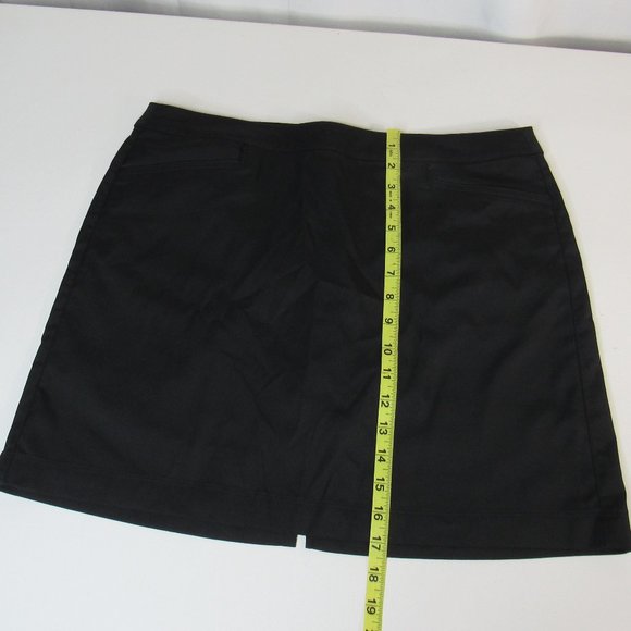 PGA TOUR Women's 17" Golf Skort with Comfort Stretch Waistband Size 12 - Picture 12 of 12